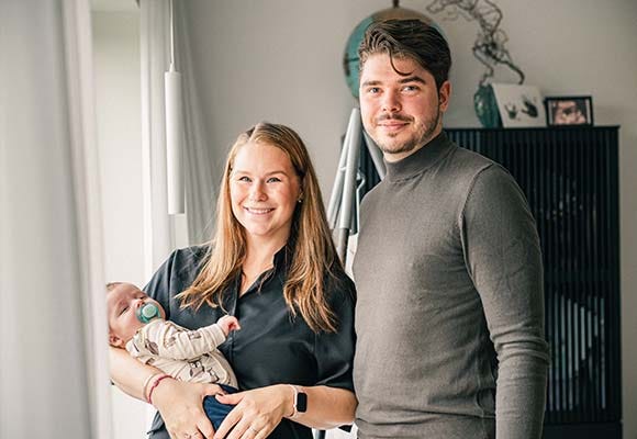 Familjen Herke trivs i sitt nyproducerade hem