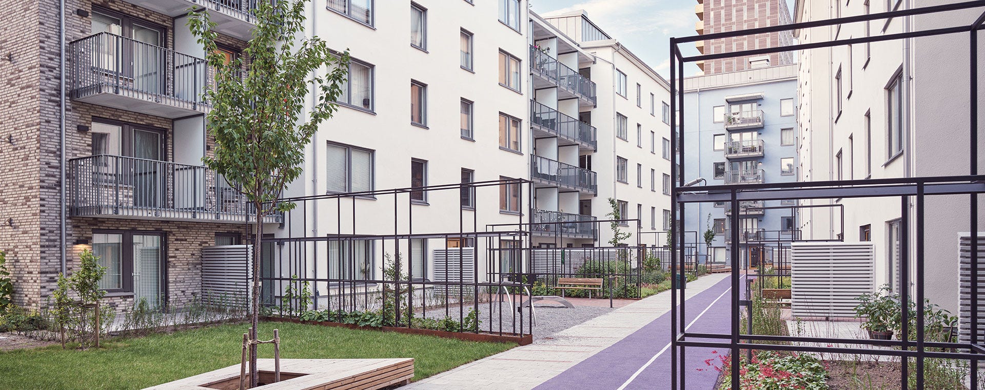 Innergården i grannskapet On Track
