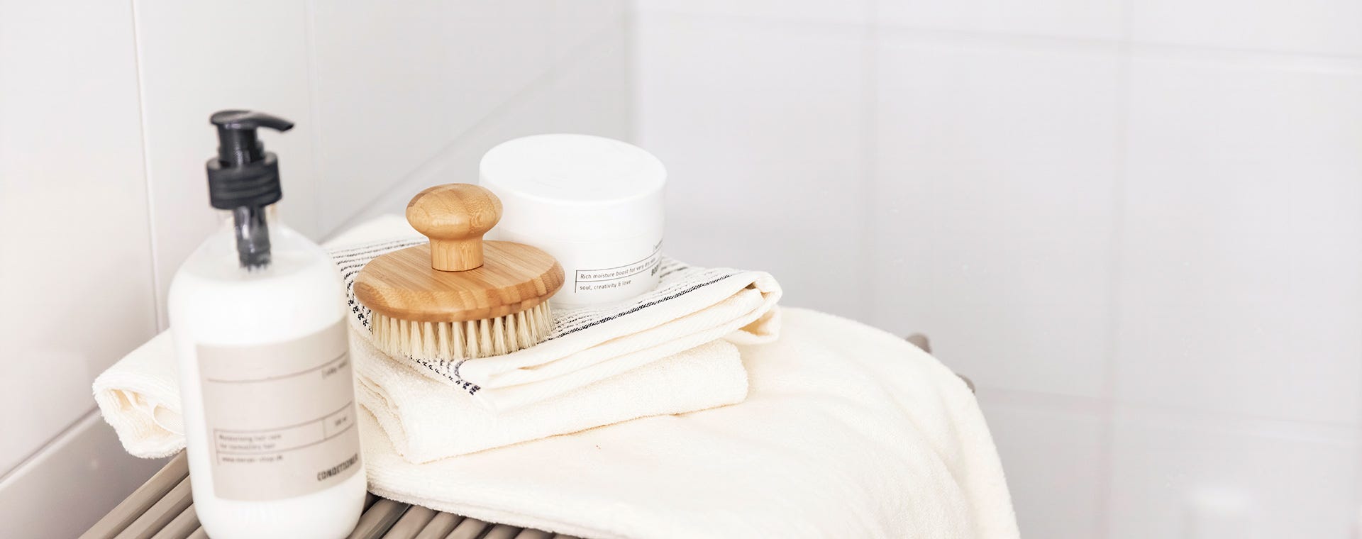 Skönhetsdetaljer i badrum