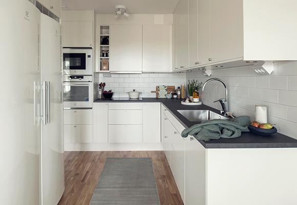 siteassets/design-och-inredning/visningslagenhet-kapellgardet/kok1_580x400.jpg