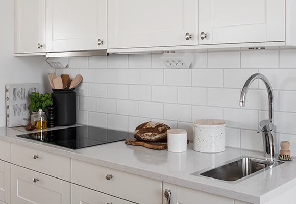 siteassets/design-och-inredning/visningslagenhet-kristineberg/fyra/kok-2-580x400.jpg