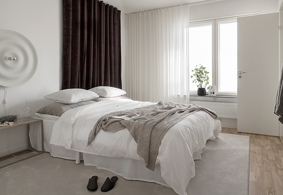 siteassets/design-och-inredning/visningslagenhet-kristineberg/fyra/sovrum1-1-580x400.jpg