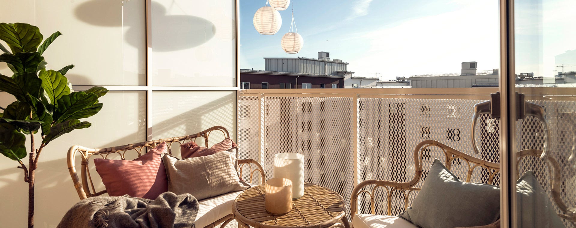 Mysig uteplats på balkongen